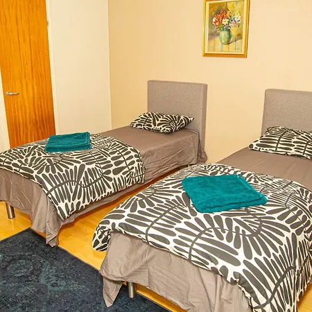 Appartamento 2-bedroom In Heart Of City Center *